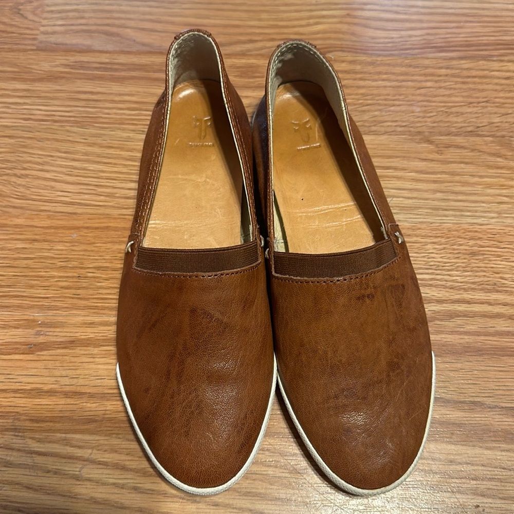 Frye Melanie Slip On